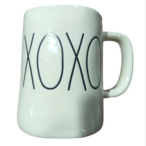 Rae Dunn Magenta XOXO Mug